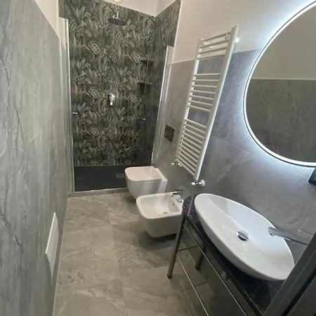 La Casa Della Stazione * La Spezia