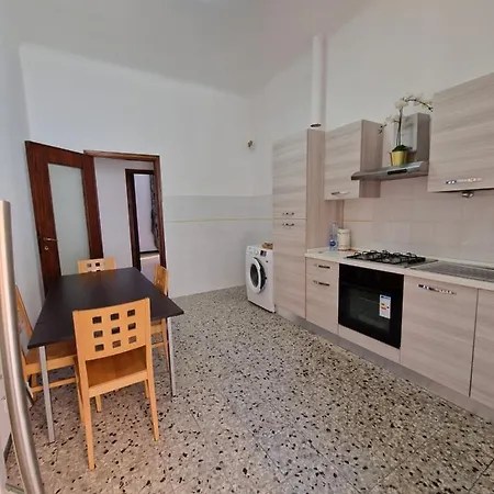 La Casa Della Stazione Apartment *